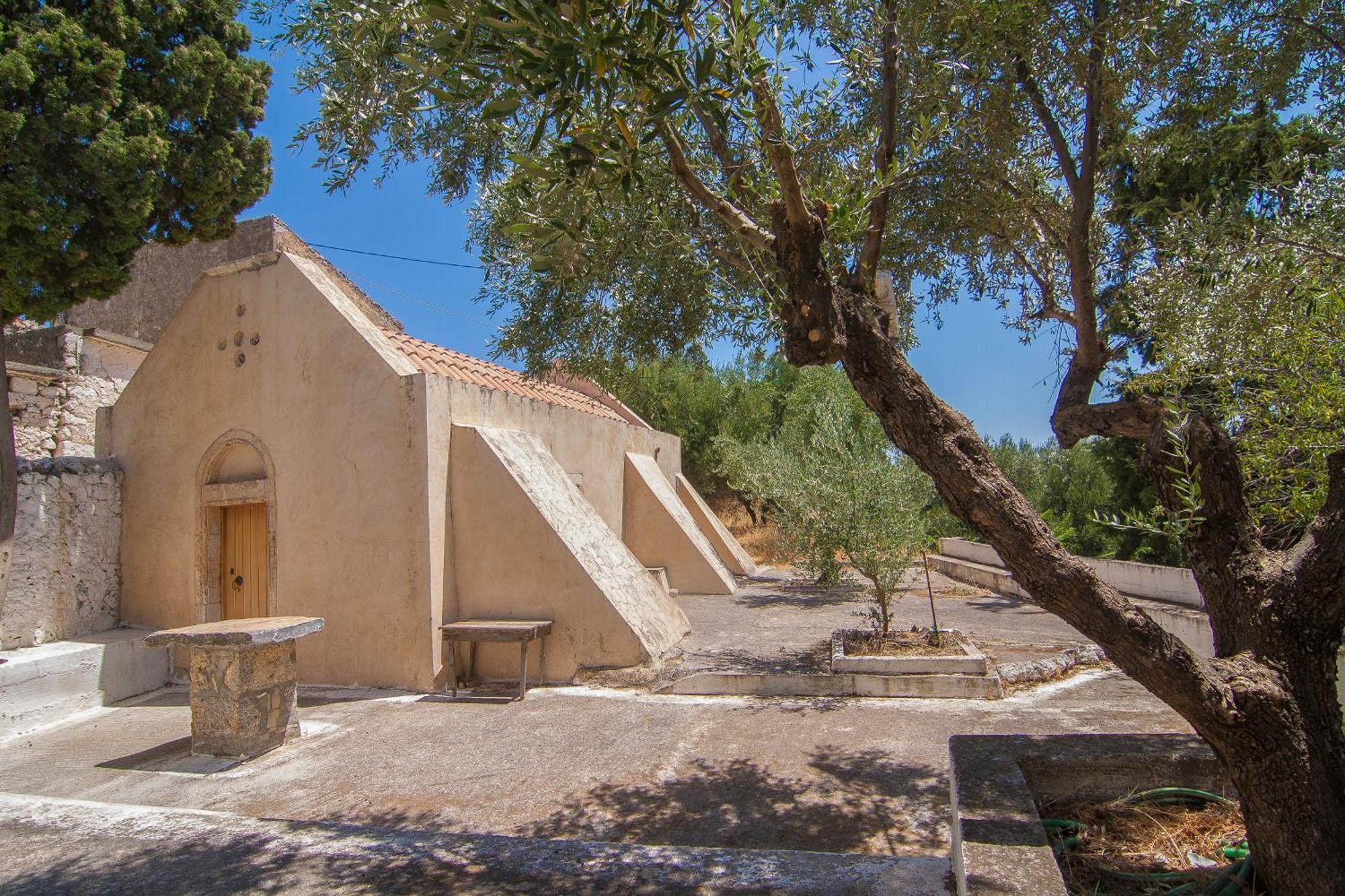 Villa Dio Petres Kroustas Екстер'єр фото